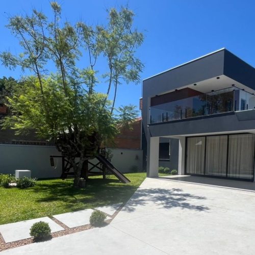 RESIDÊNCIA EM ARAMBARÉ